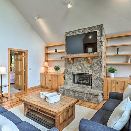 Sapphire Retreat With 2 Decks, Views And Resort Access Exterior photo